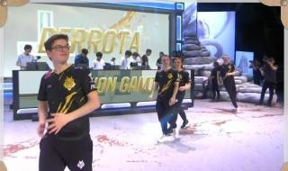 DWG击败G2晋级总决赛